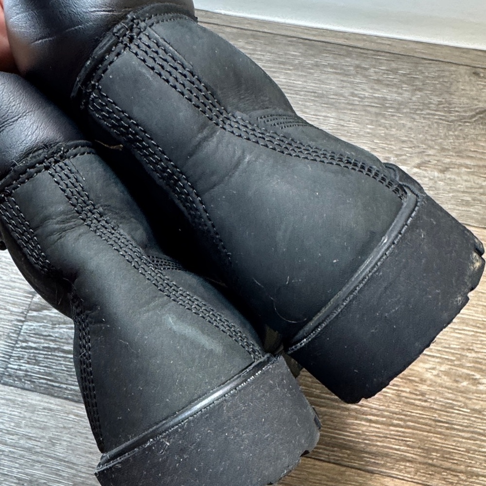 Timberland Black Lace-Up Ankle Boots woman’s size 7 (s133) - Picture 7 of 10